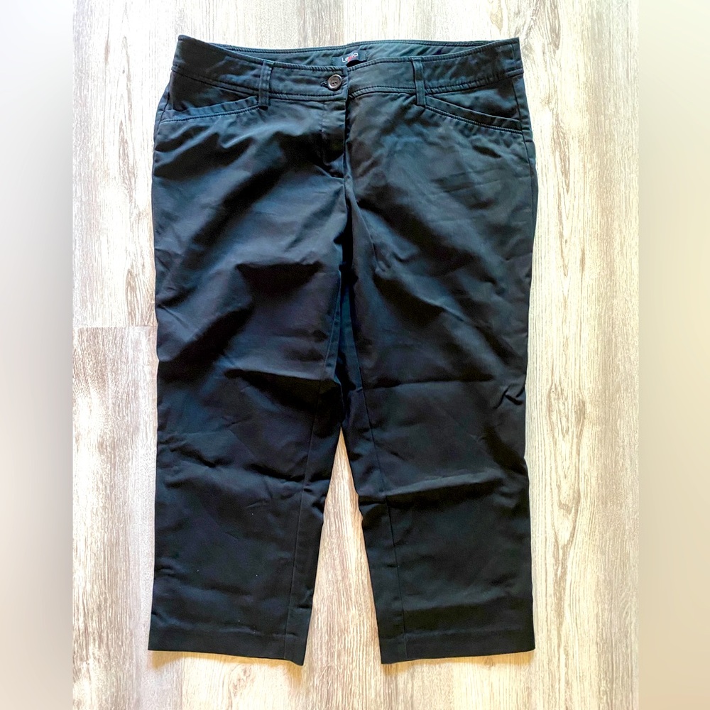 Capri pants